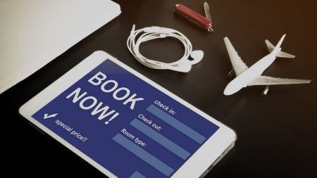 Otel Rezervasyon Sistemi Kullanıcı Deneyimi Nasıl İyileştirilir?