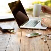 İş Süreçlerinde Yapay Zeka Kullanımı: Geleceğin Şirketleri Nasıl Yönetiliyor?